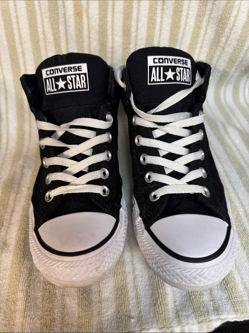 Men’s Chuck Taylor All Star Converse Black & White High Top Sneakers